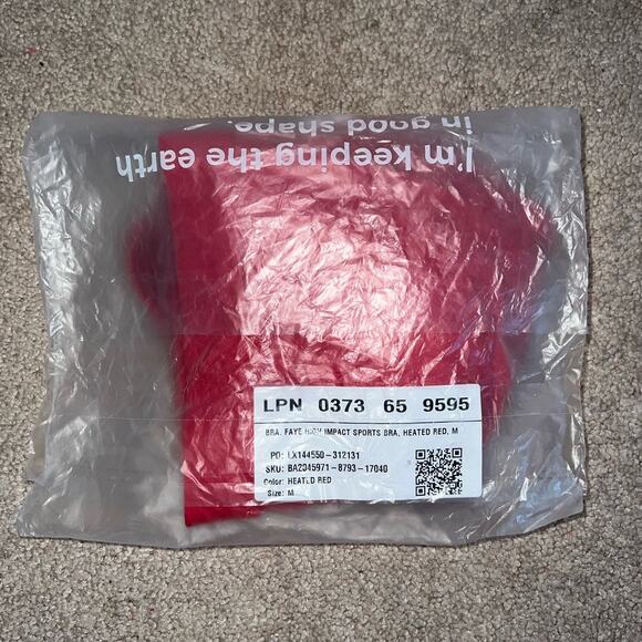 New Fabletics Faye High Impact Sports Bra Heated Red size M - Picture 3 of 8